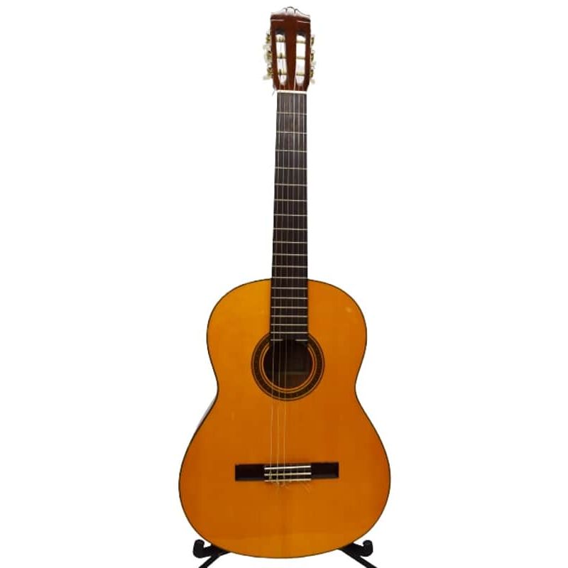 Класична гітара YAMAHA CG182 C